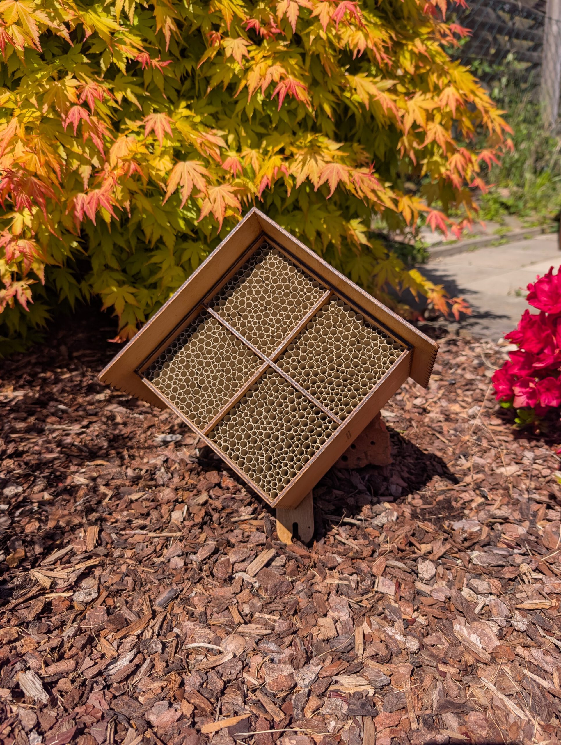 Nist-Werk - Bienen Nisthilfe – Bild 2